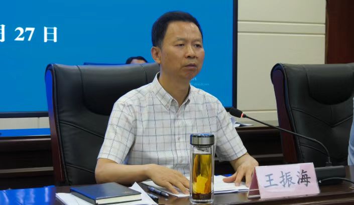 县政府全体（扩大）会议召开
